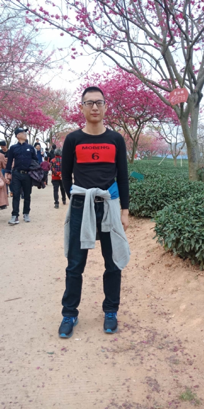 小梁的第一张照片--将乐相亲网