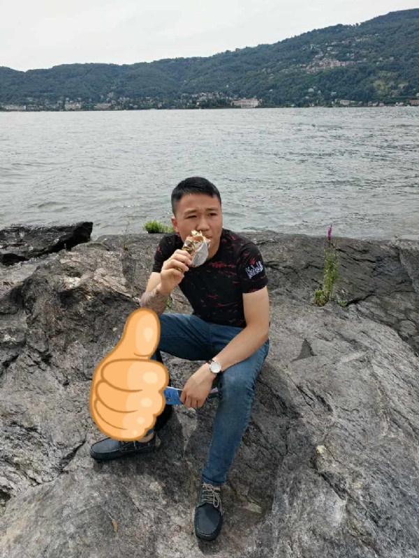 绚烂背后的平淡的第一张照片--将乐相亲网