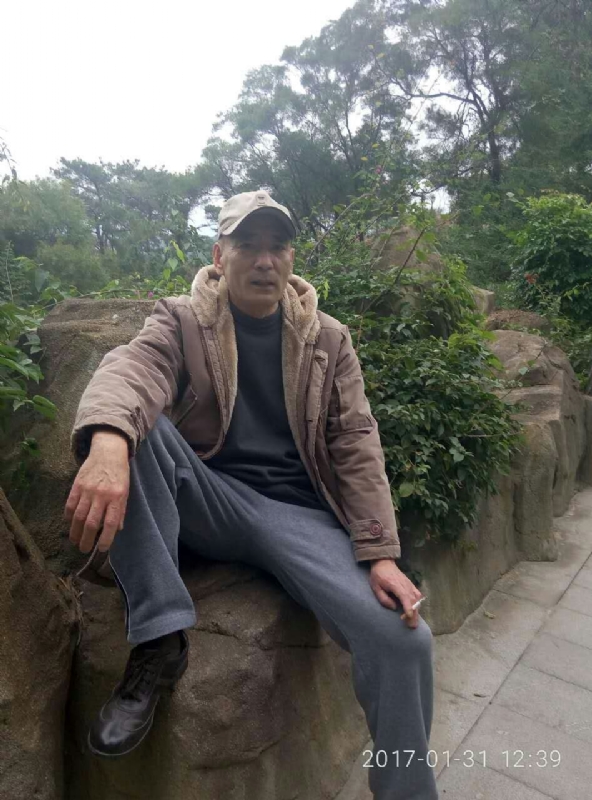 热腾腾的第一张照片--将乐相亲网