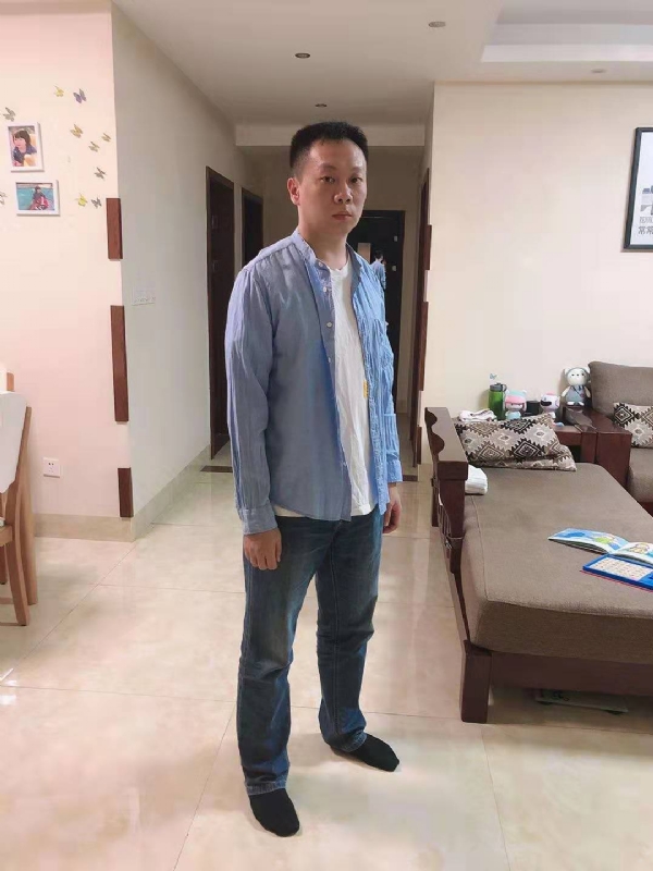 以勒的第一张照片--将乐相亲网