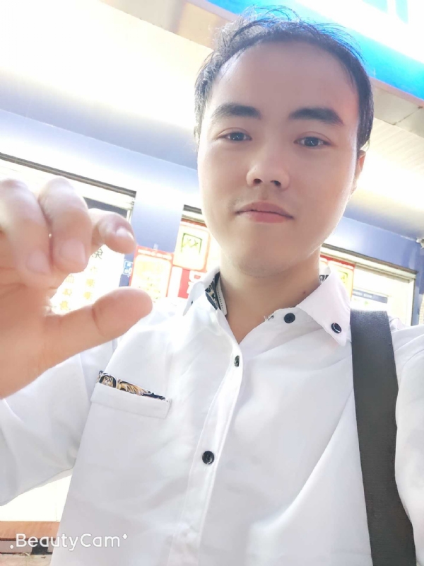 开心就好的第一张照片--将乐相亲网
