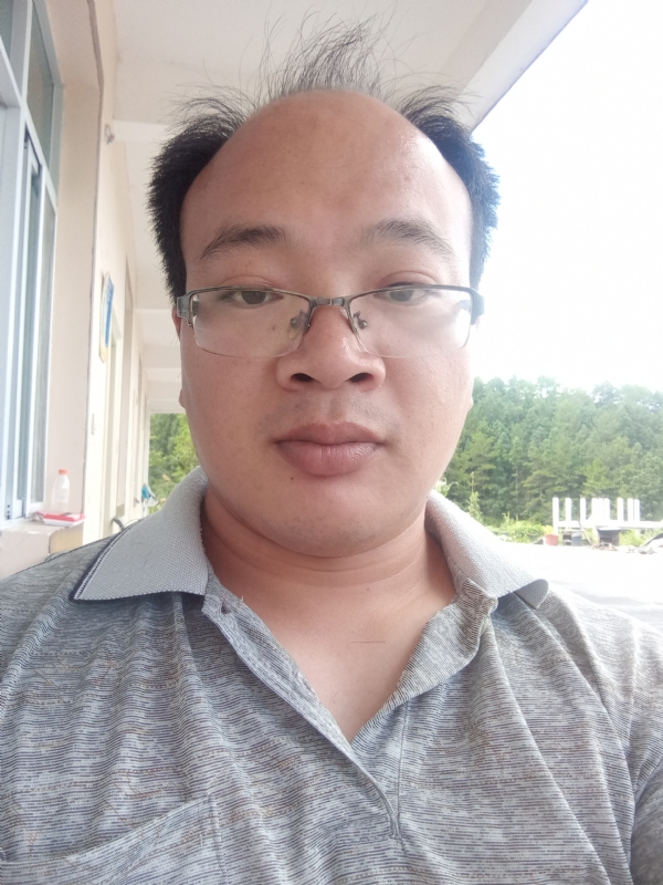 蓝色星空的第一张照片--将乐相亲网