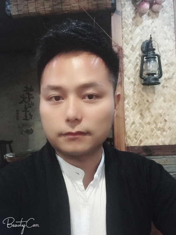 亦初的第一张照片--将乐相亲网