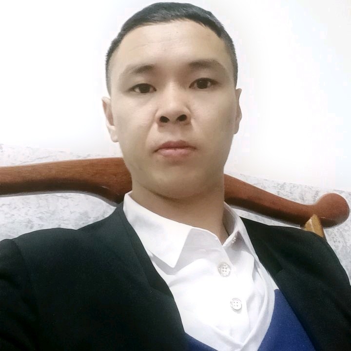 冷漠的第一张照片--将乐相亲网