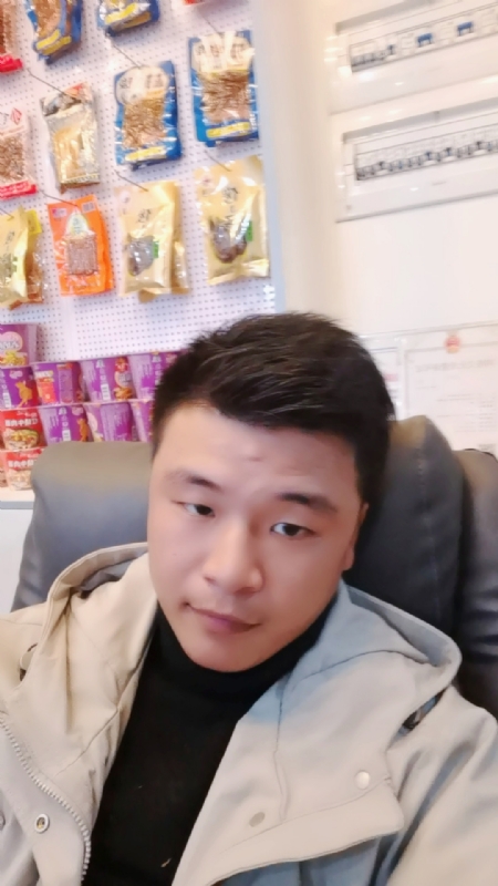 小宇的第一张照片--将乐相亲网