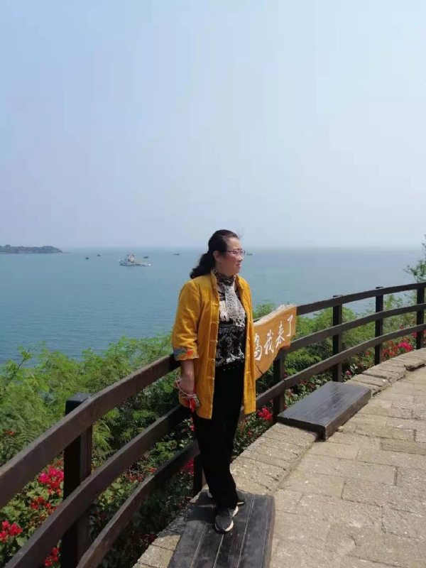 曦若半秋的第一张照片--将乐相亲网