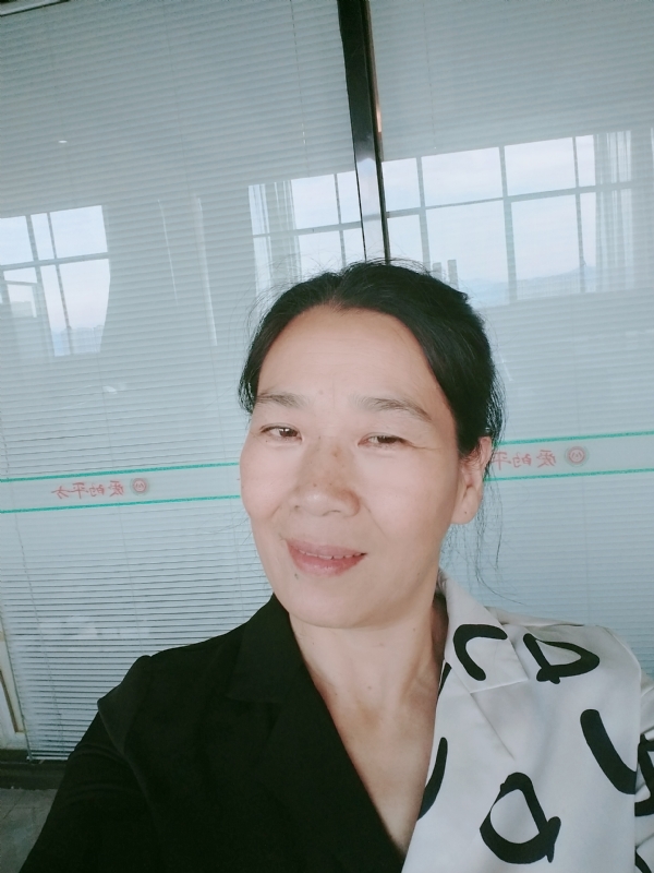 易莲的第一张照片--将乐相亲网