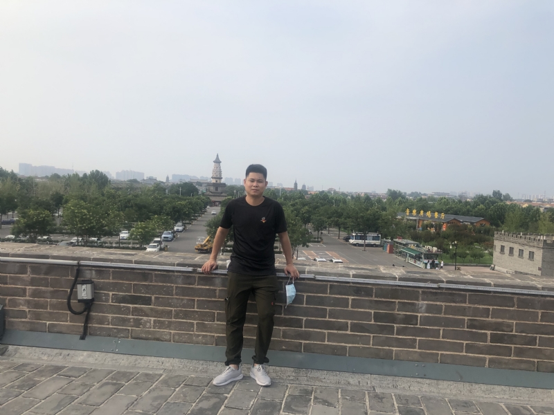 123.向左向右的第一张照片--将乐相亲网