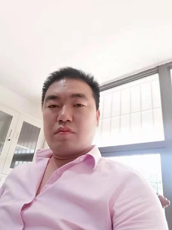 命运的打拼的第一张照片--将乐相亲网