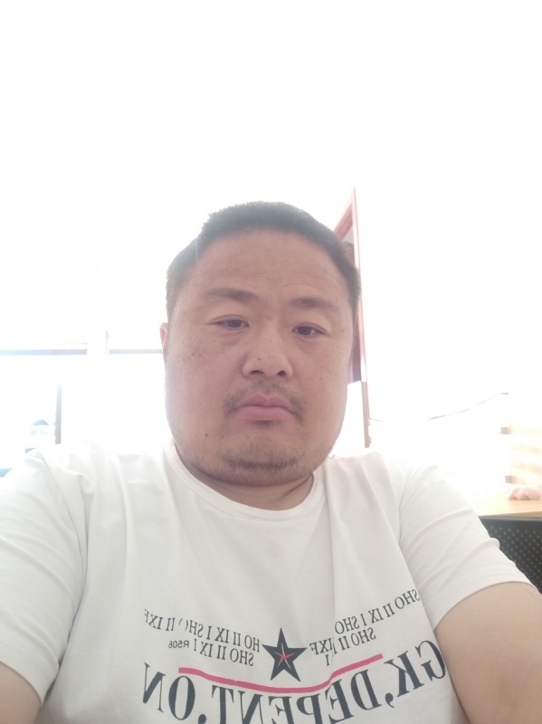 流星隐爱的第一张照片--将乐相亲网