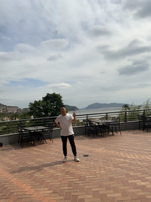 心酸瑟果的第一张照片--将乐相亲网