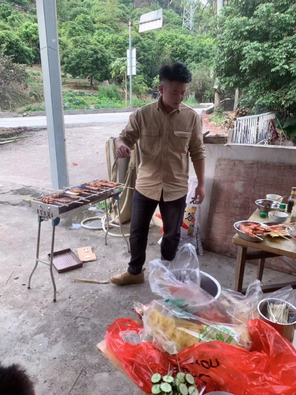 你黑我哟的第一张照片--将乐相亲网